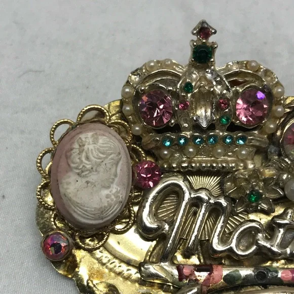 Rare vintage gold tone MOTHER brooch pin with rhinestones cameo crystals wow!